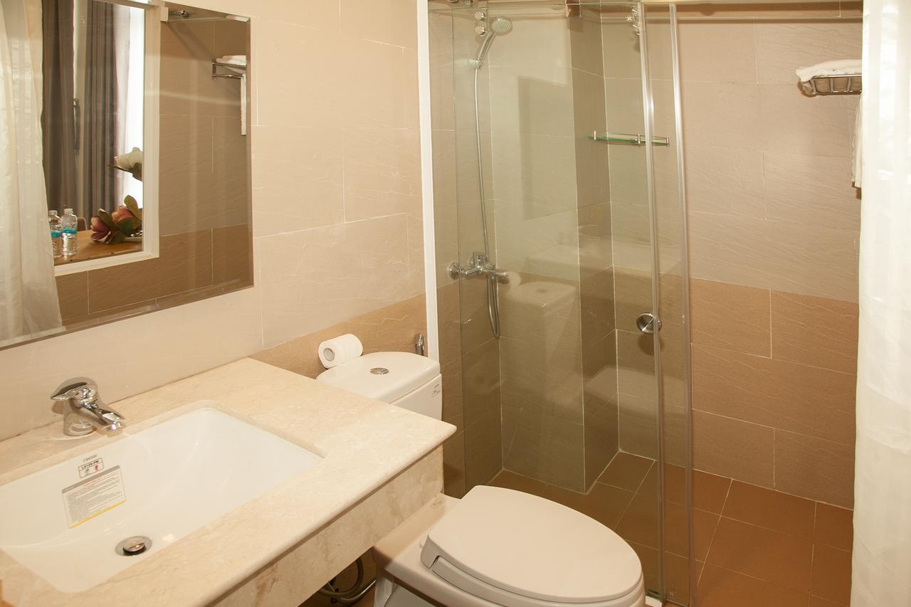Elegant Hotel Pleiku Bagian luar foto